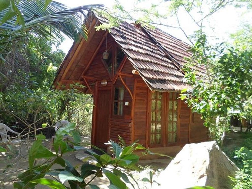 Kirinda Beach Resort, Yala Esterno foto