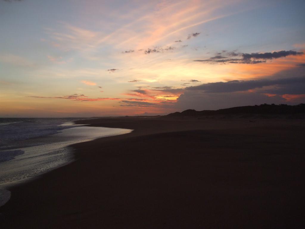 Kirinda Beach Resort, Yala Esterno foto